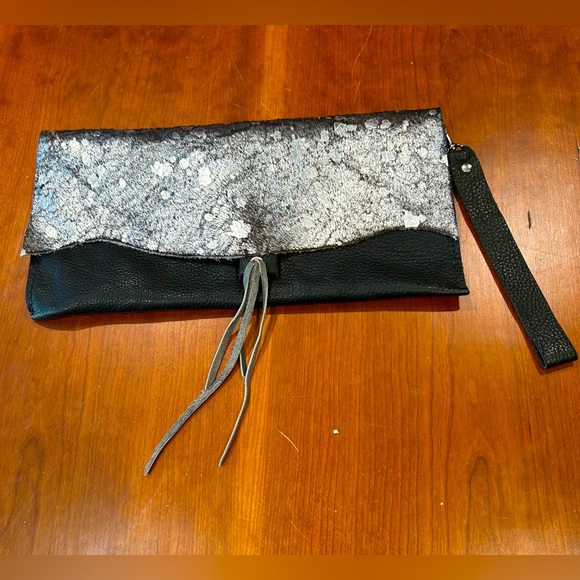 So Zen leather bag